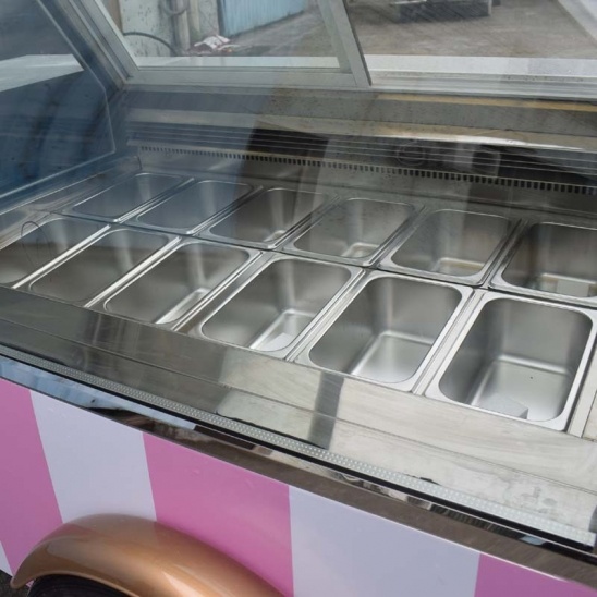 ที่ดีที่สุดขายเคลื่อนที่ stainless เหล็กกินไอศกรีมการแสดงผลักรถตู้เย็น 