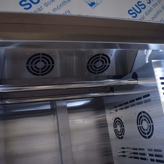 สามกระจกประตู 304 stainless เหล็กลิ่นห่านการแสดงเย็ 