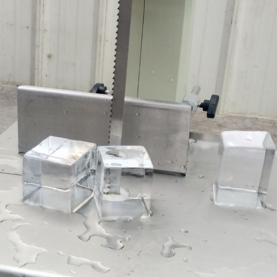 ปรับแต่งเองเล็กน้อ stainless เหล็กกล้าเนื้อความโปร่งแสงน้ำแข็งบล็อคการทำเครื่อง 